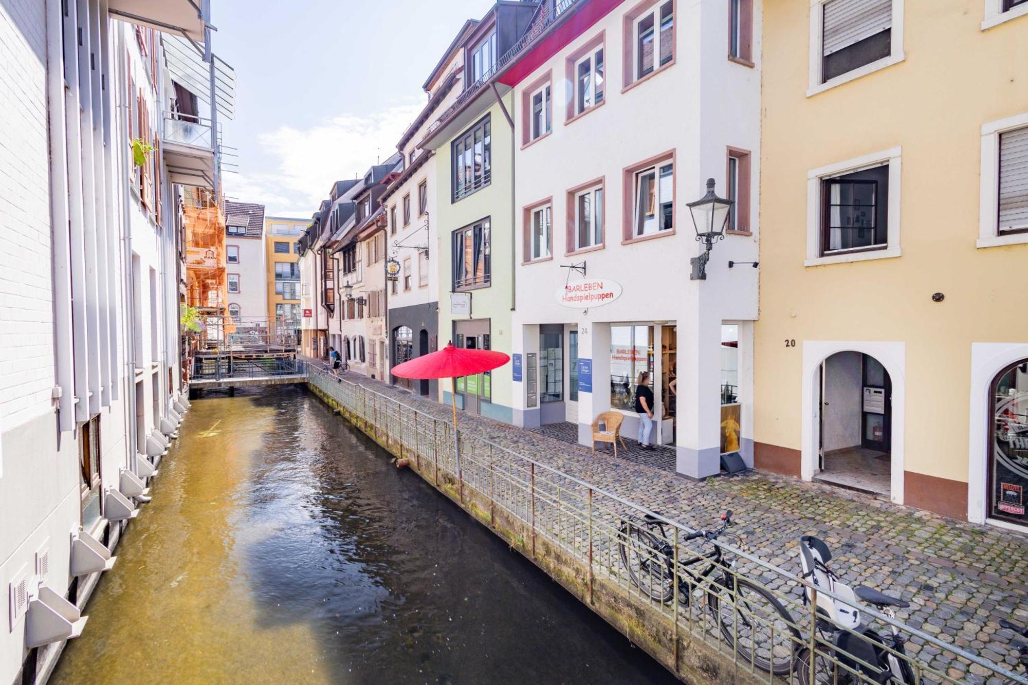 Altstadtwohnung "Klein Venedig" Фрайбург Екстериор снимка